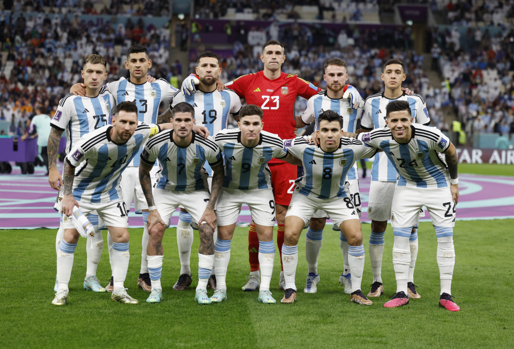 内马尔伤愈回归展现无解技术（内马尔伤愈归来再现无解神技）