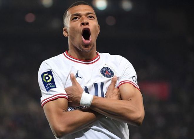 博尼：大胜是全队功劳；迪乌夫正在向所有人展示他的巨大价值