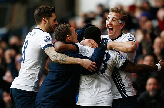 前锋必练的五大禁区技巧（前锋必学的禁区五大技巧）