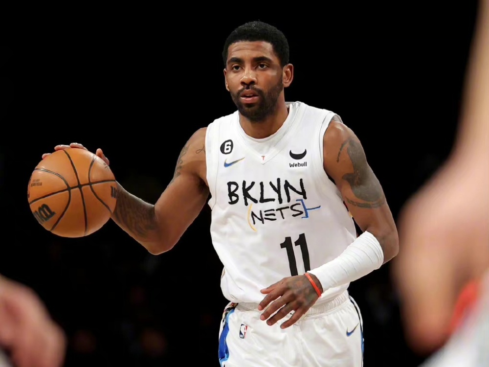 汉密尔顿：最喜欢内马尔和维尼修斯；欣赏梅西的技术（汉密尔顿自曝最喜欢内马尔和维尼修斯，称赞梅西技术精湛）